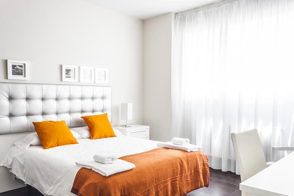 Gran Via Suites Madri Quarto foto