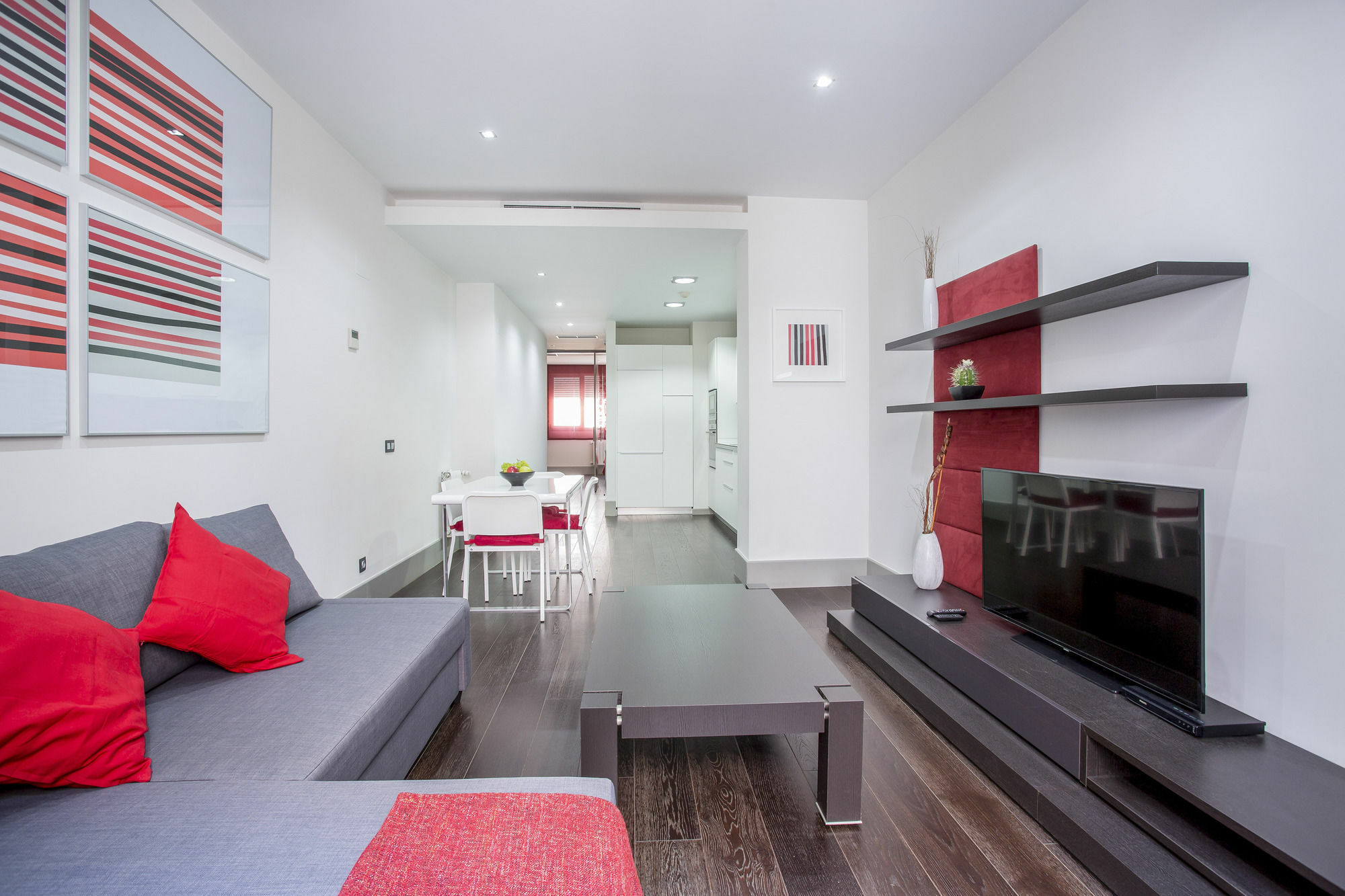 Gran Via Suites Madri Exterior foto